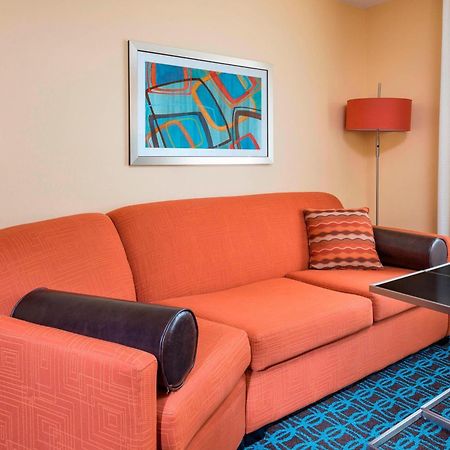 Fairfield Inn & Suites Лінкольн Екстер'єр фото