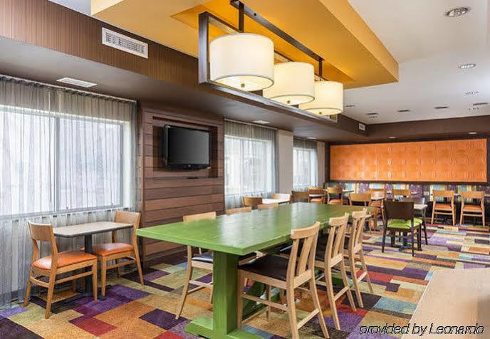 Fairfield Inn & Suites Лінкольн Екстер'єр фото